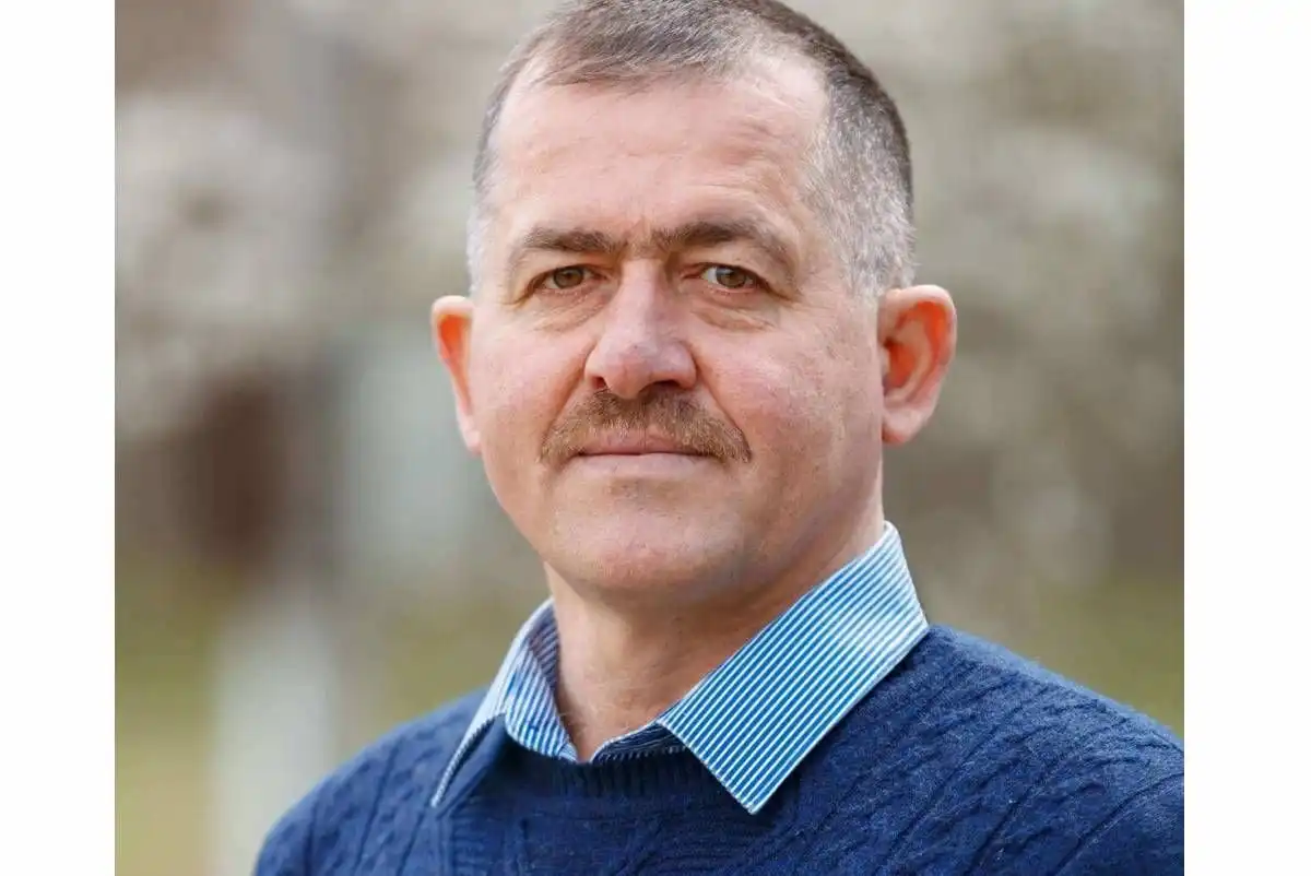 Ion Maxim: ”În cel mult 10 zile, sperăm că va începe colectarea nectarului de salcâm”