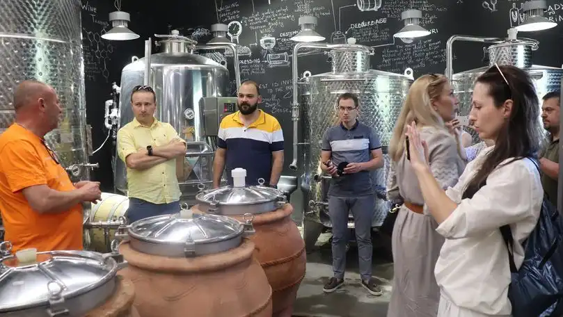 Mai mulți vinificatori au explorat vinării din România și Bulgaria