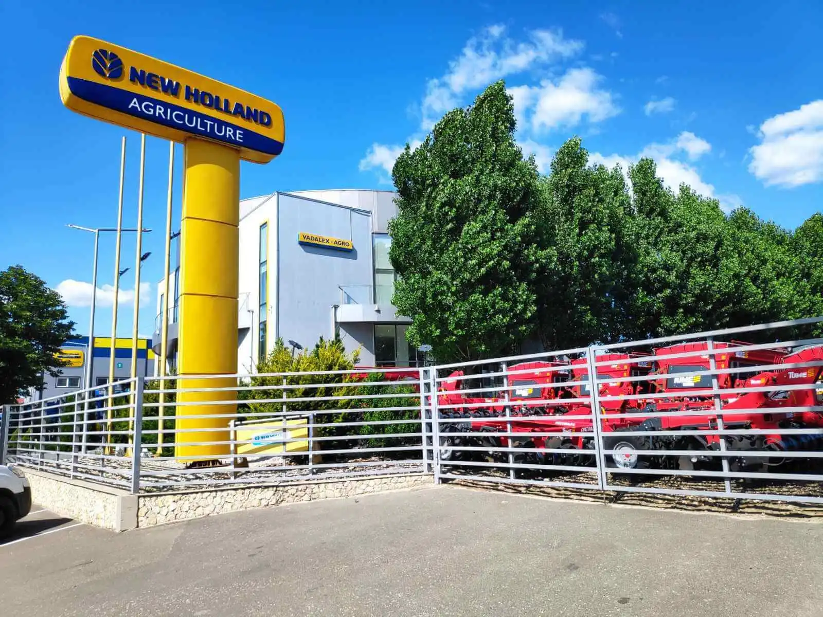 Широкую гамму комбайнов и тракторов New Holland на выставке TehAgroFest-2021 представит компания Vadalex Agro