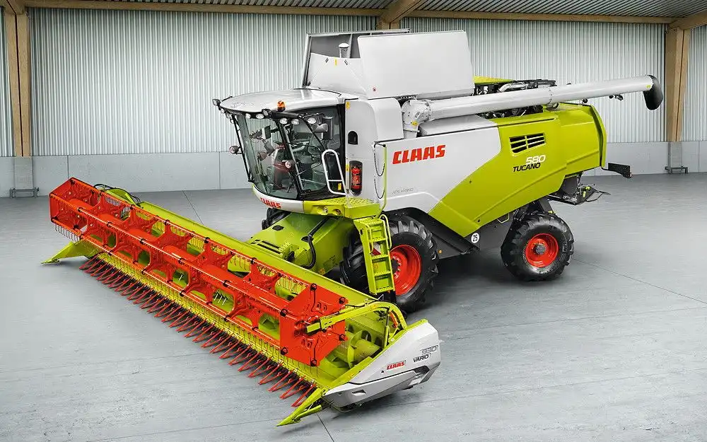 CLAAS расширил линейку комбайнов Tucano