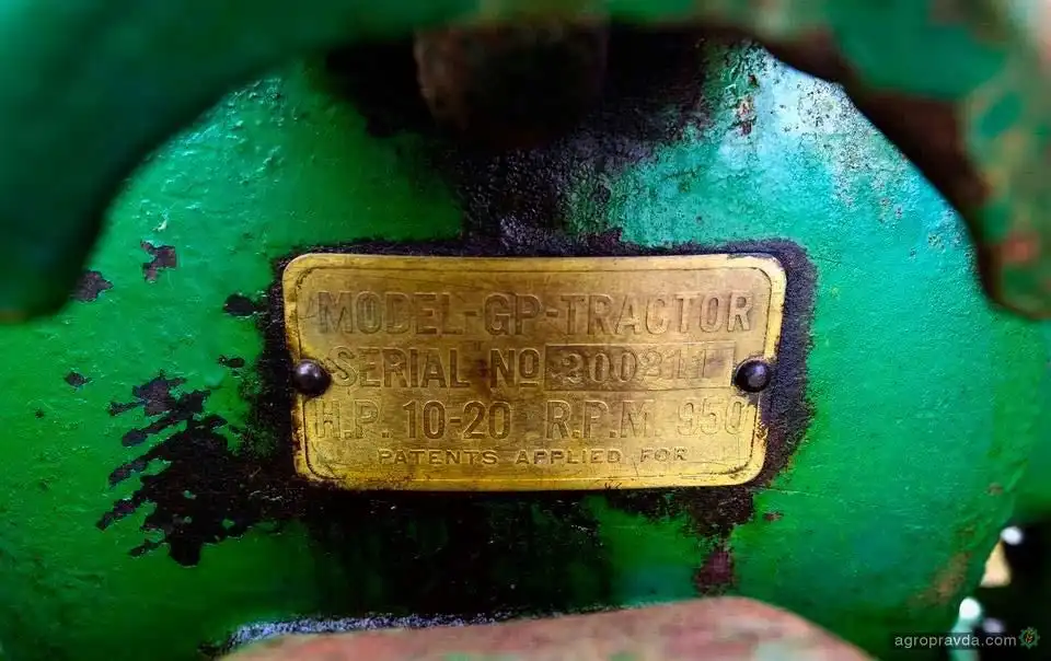 Винтажный трактор JOHN DEERE уйдёт с молотка дороже AUDI Q8