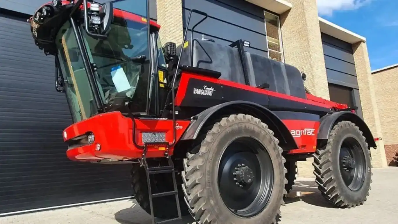 Компания Agrifac представил новый опрыскиватель Condor Vanguard с баком 6000 литров