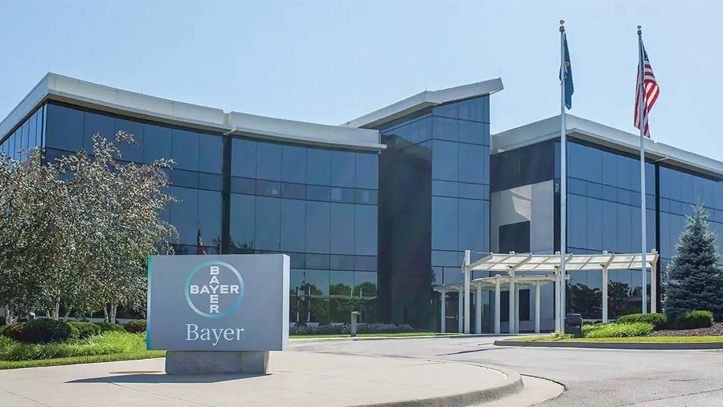 Bayer сократит 12 000 рабочих мест и продаст бизнес здоровья животных