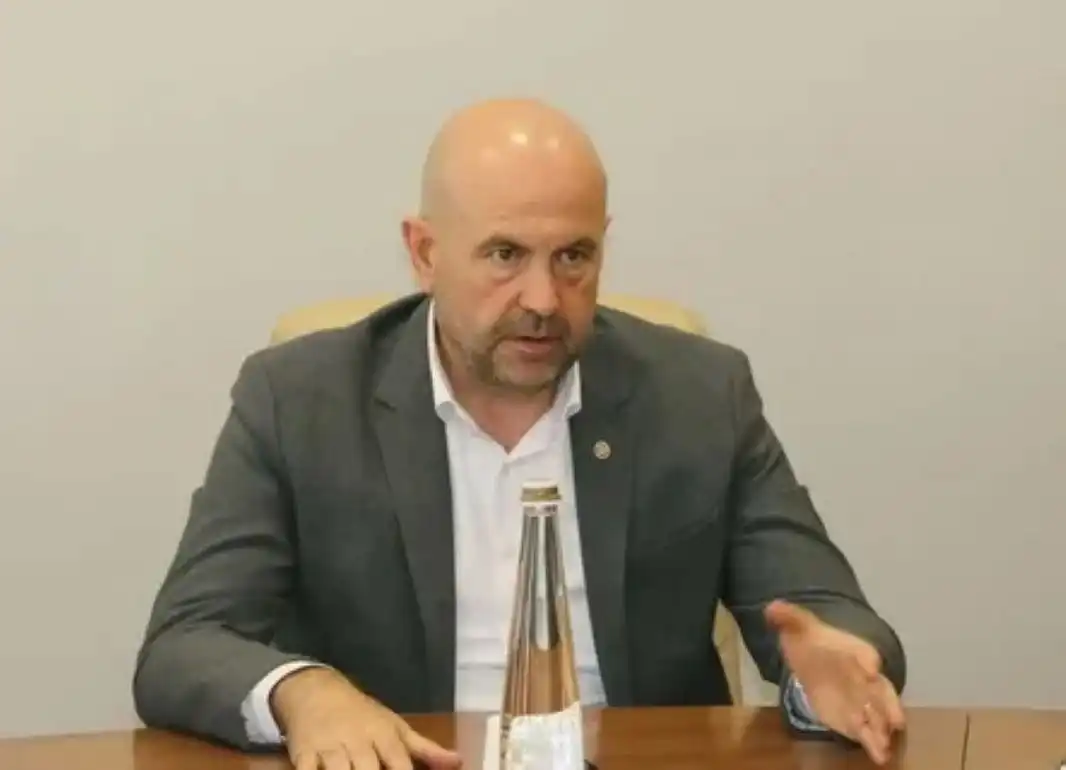 Министр заявил : стране продовольственный кризис не угрожает