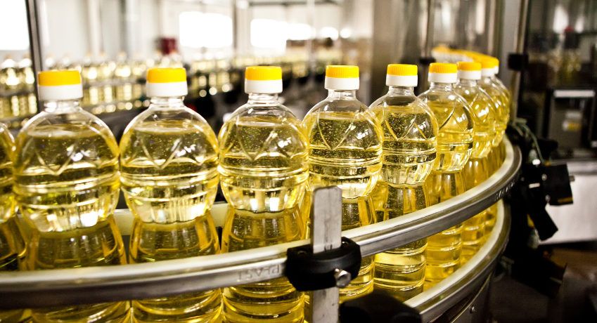 Cel mai mare producător din R. Moldova vrea să exporte 4-5 milioane de litri de ulei pe lună în China