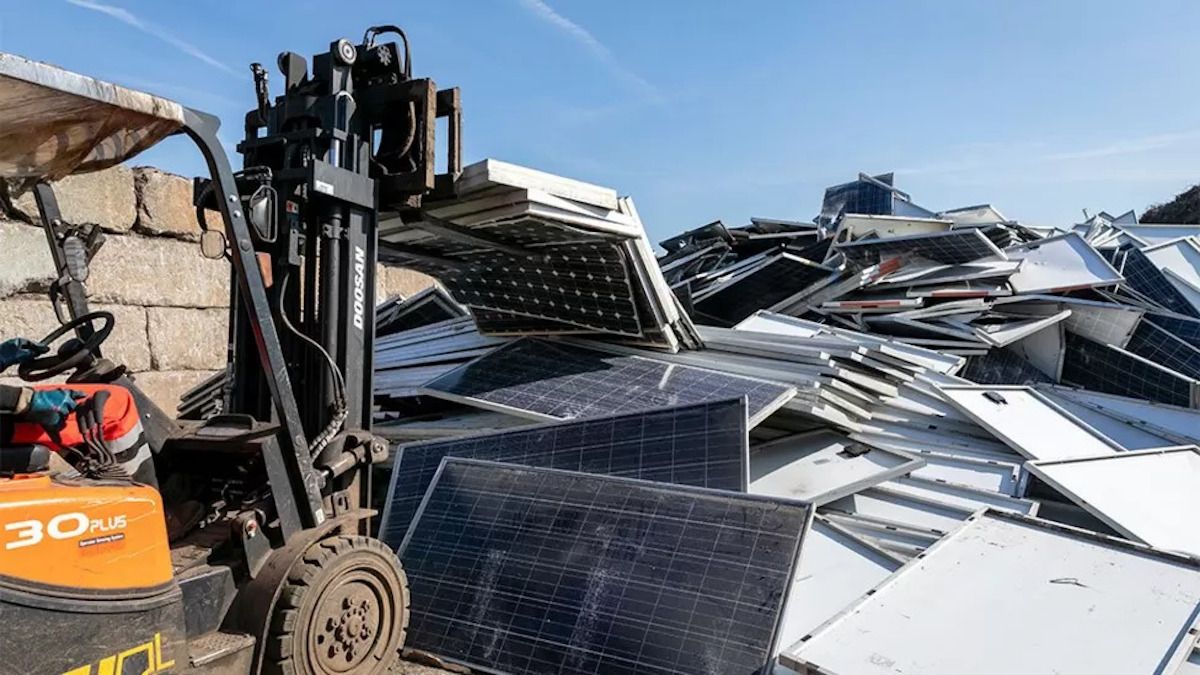 Cum au ajuns panourile solare sursa unui posibil „ecodezastru”