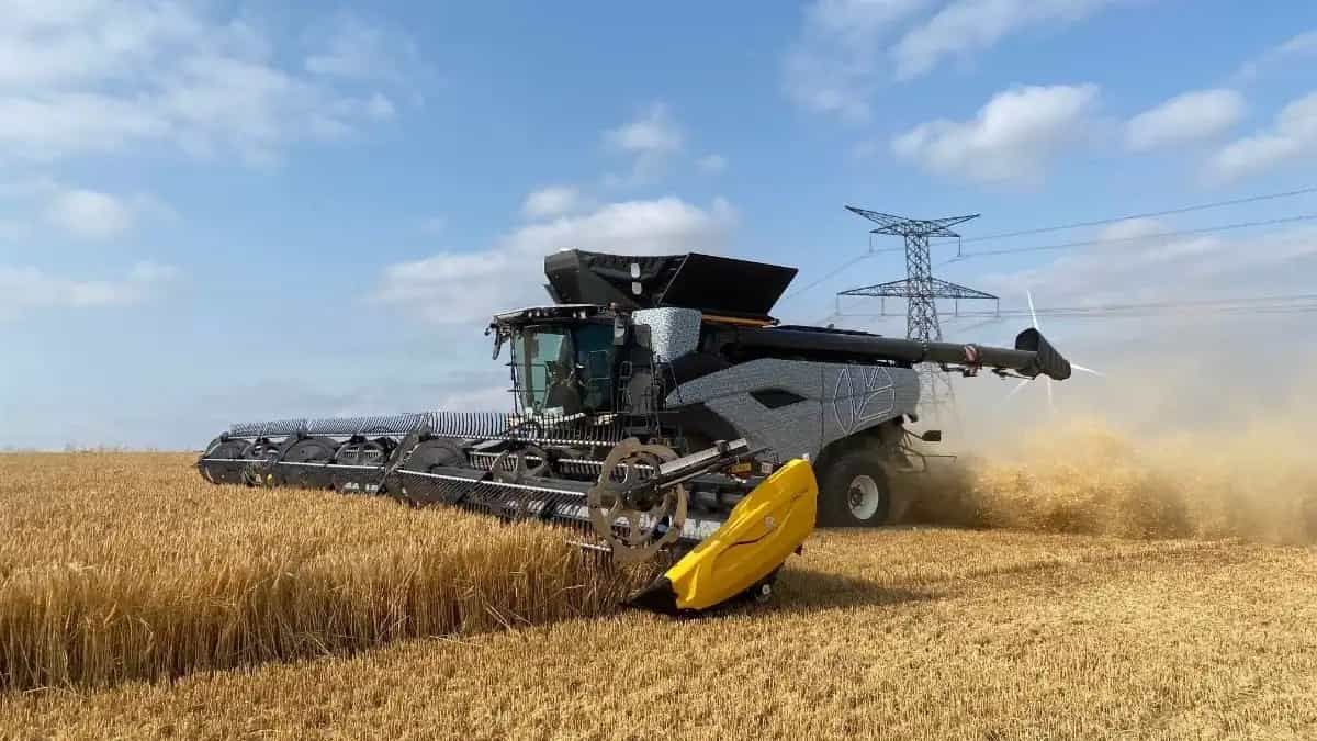 Концепт комбайна New Holland выиграл конкурс инноваций Agritechnica 2023
