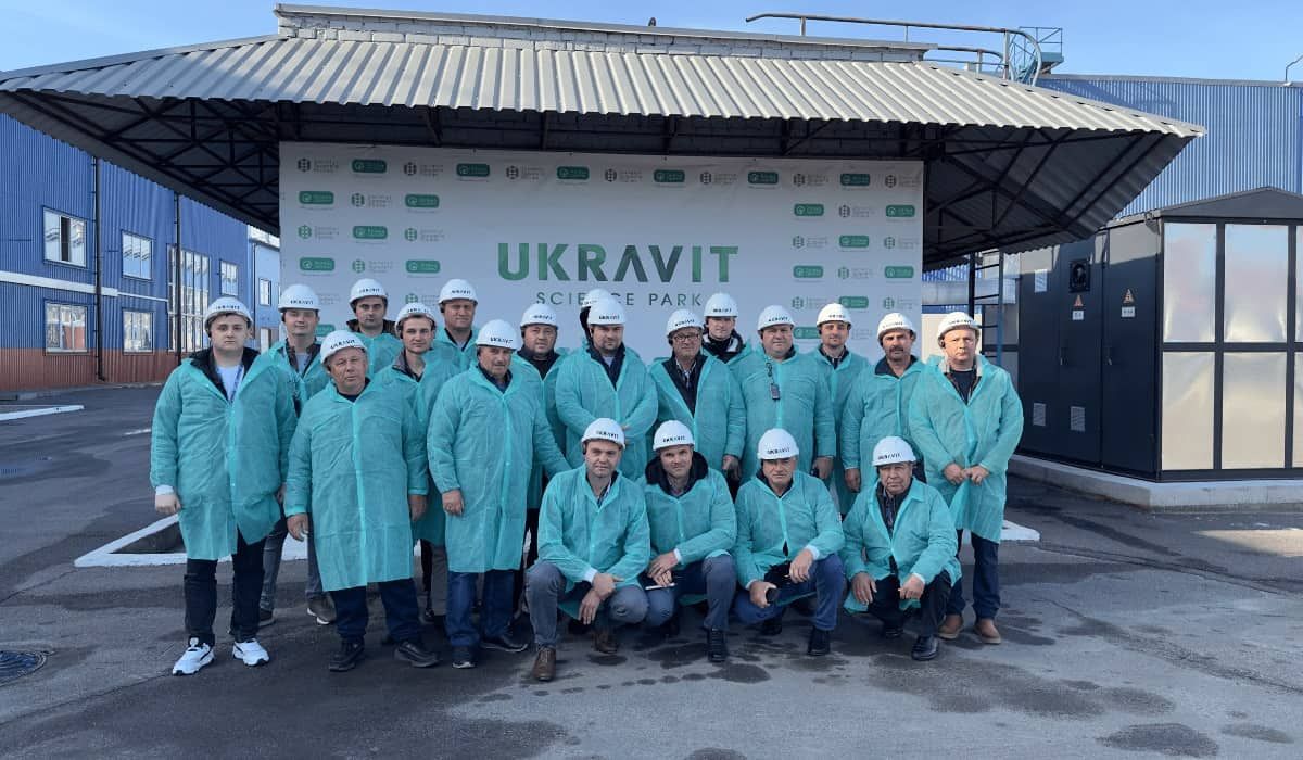 Делегация аграриев Молдовы посетила фабрику агрохимикатов «UKRAVIT»
