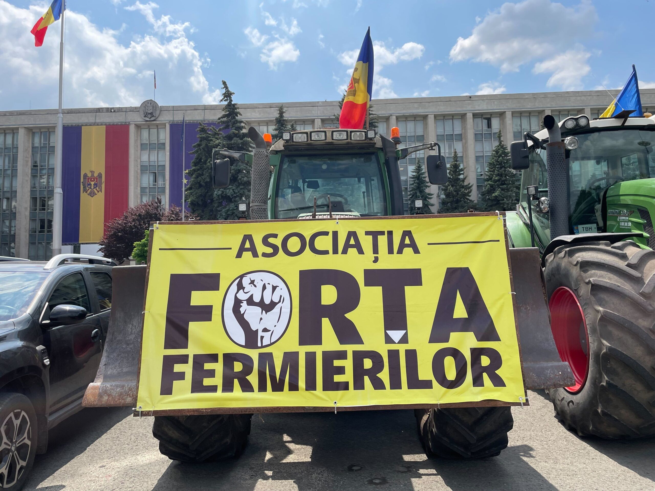 Fermierii susțin că nu a fost eliberat niciun aviz privind situația de forță majoră