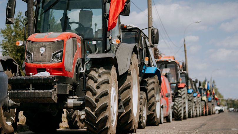 Fermierii nu renunță: Vama Leuşeni, blocată din nou