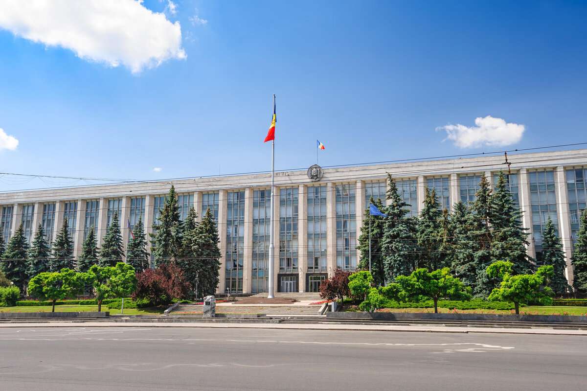 Guvernul răspunde fermierilor: Luăm decizii pentru toate asociațiile