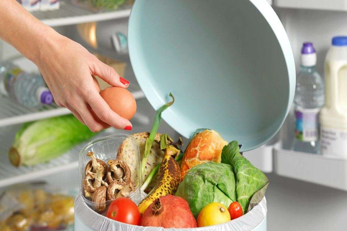 Risipa alimentară crește în perioada sărbătorilor. Ce recomandă ANSA