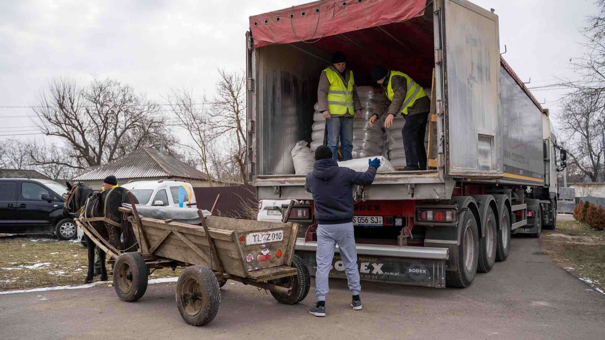 754 de tone de furaje au ajuns în gospodăriile din 4 raioane ale țării