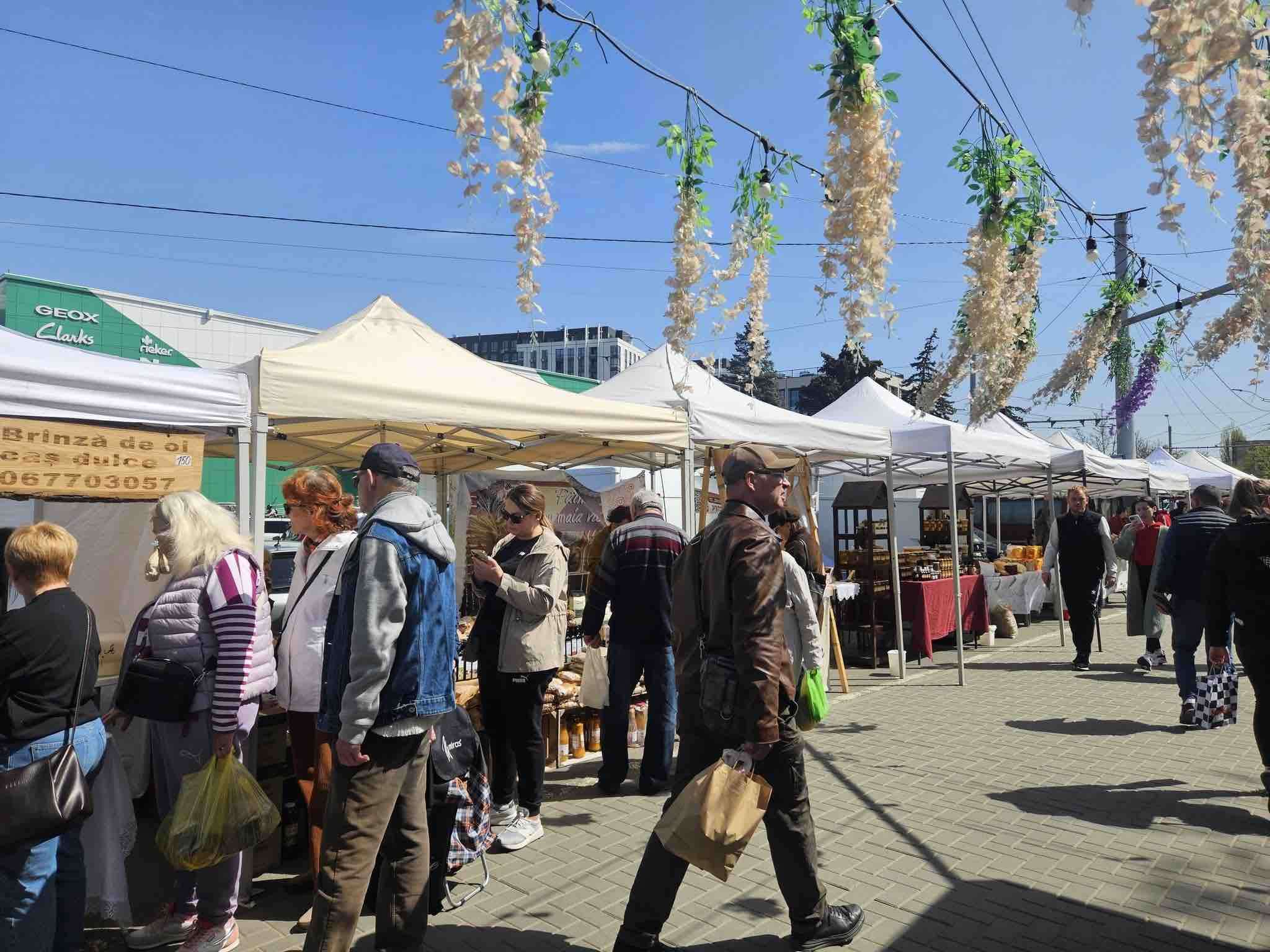 Paștele începe cu Cămara Fest – ce să pui în coș pentru masa de sărbătoare