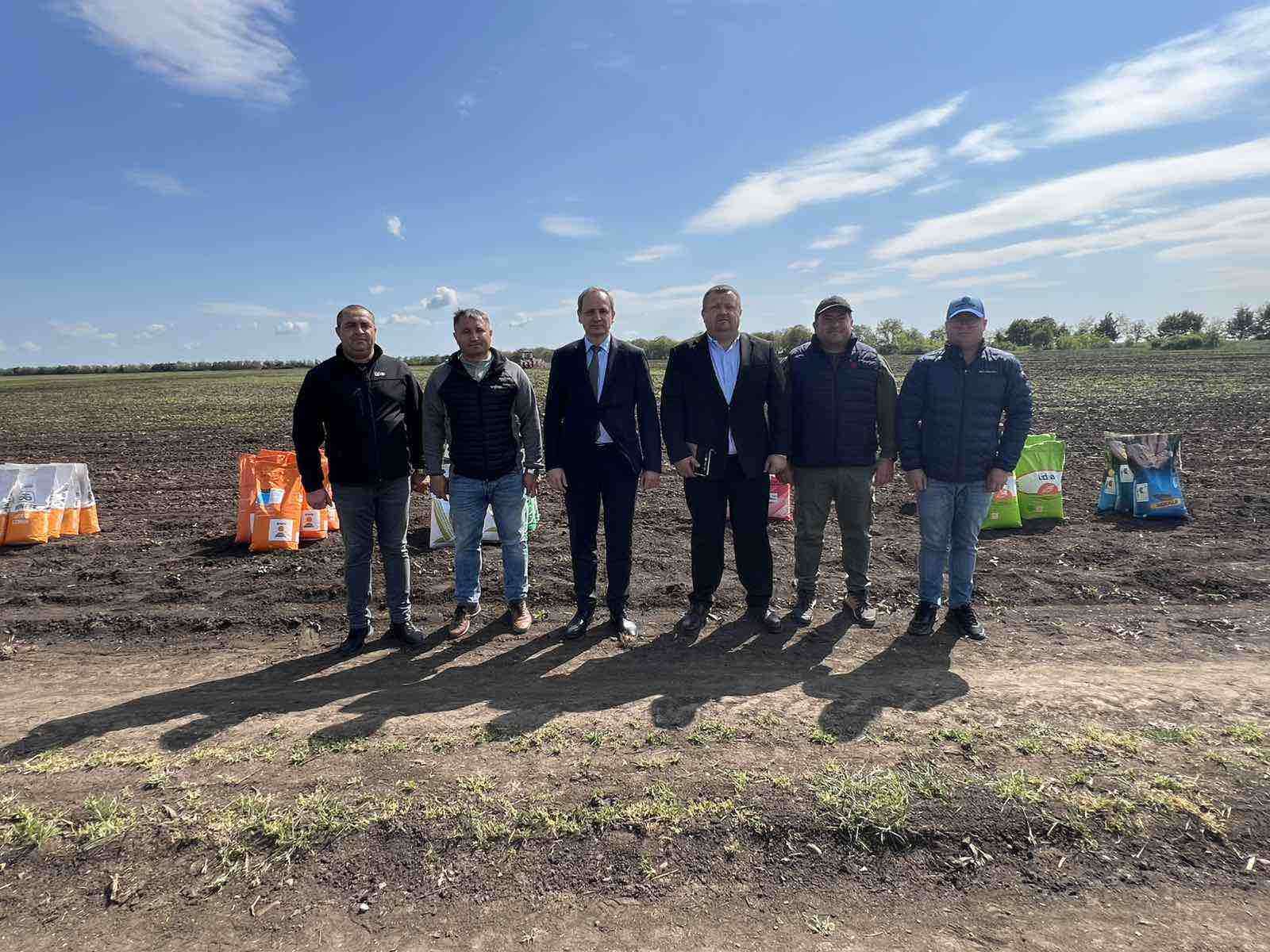 UTM a inaugurat un lot demonstrativ de porumb la Criuleni