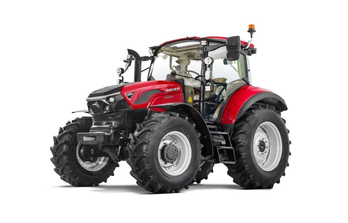 Case IH улучшила серию тракторов Farmall M