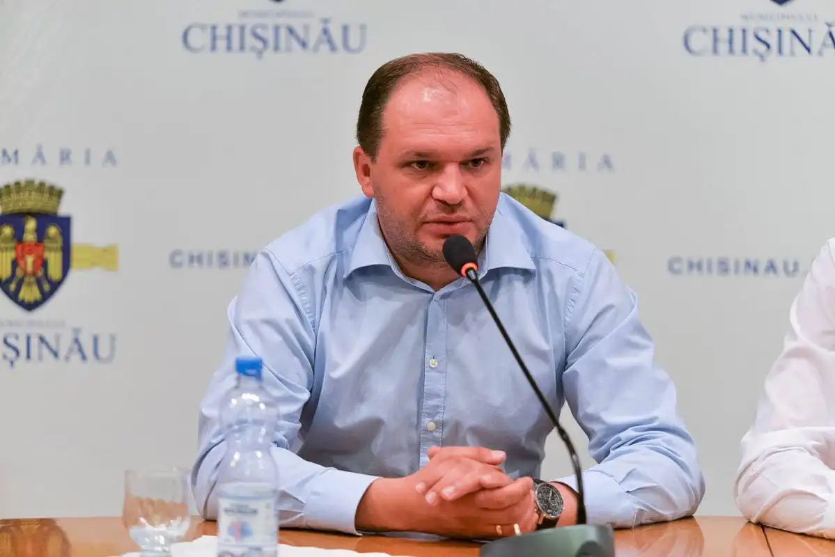 Ион Чебан пояснил, где и как будет осуществляться уличная торговля в Кишиневе