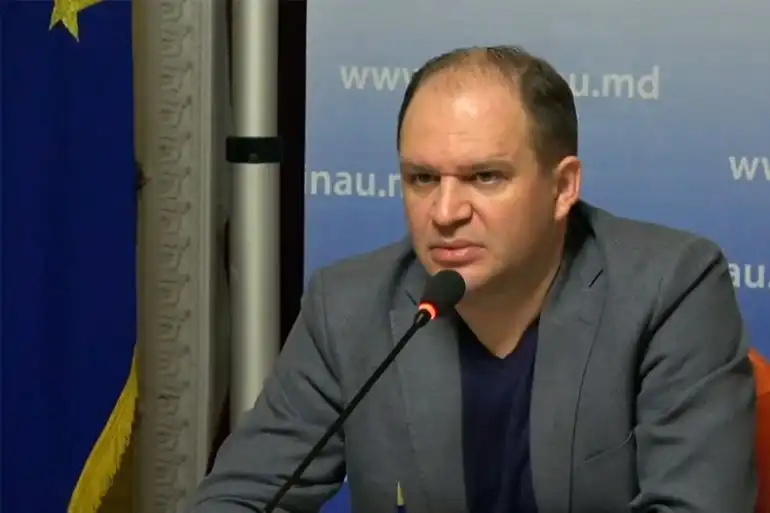 Чебан отзовёт разрешение на летнюю уличную торговлю в Кишинёве: Нам сразу сели на голову!