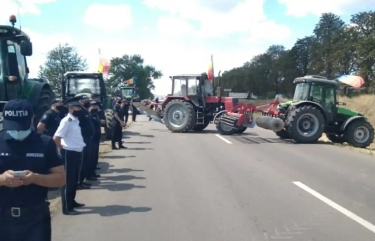 Andrei Dînga, fermier: Dacă Guvernul nu va întreprinde acțiuni, vom continua să blocăm traseele și vom veni la Chișinău
