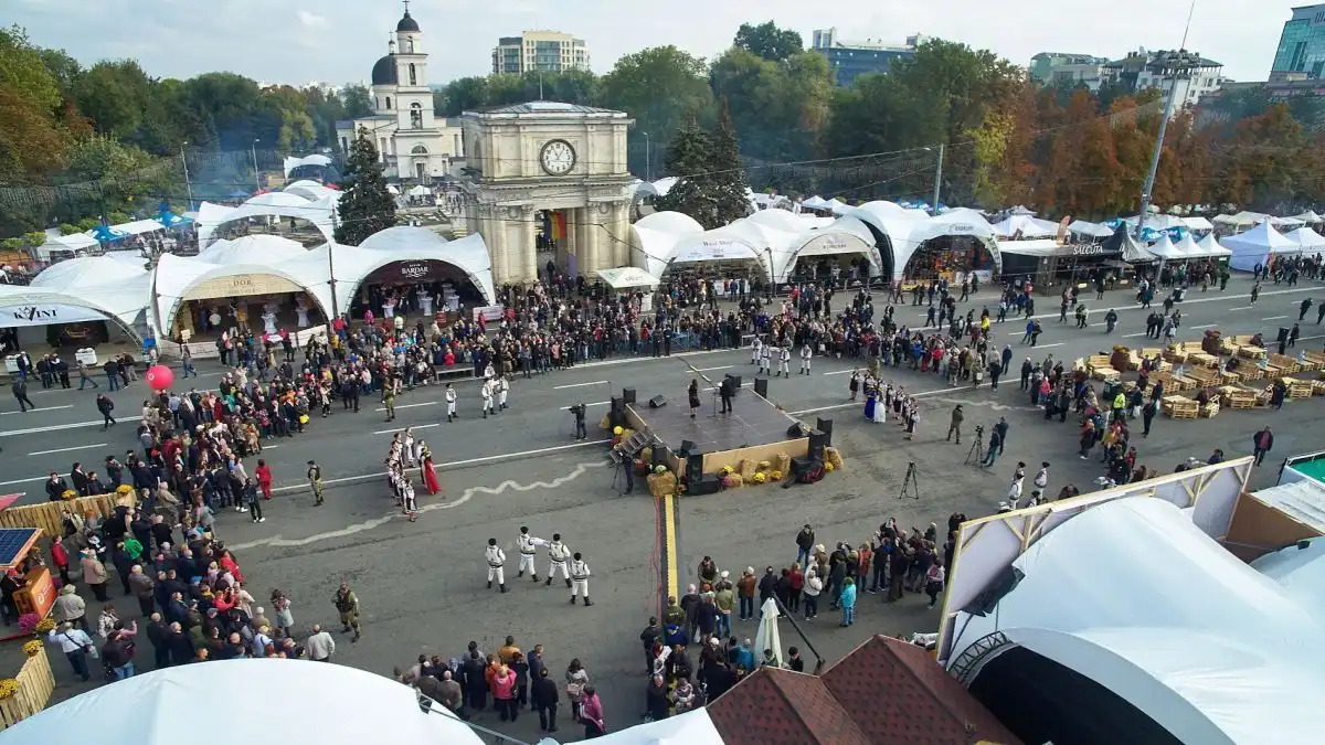 Ziua Națională a Vinului se va desfășura preponderent on-line