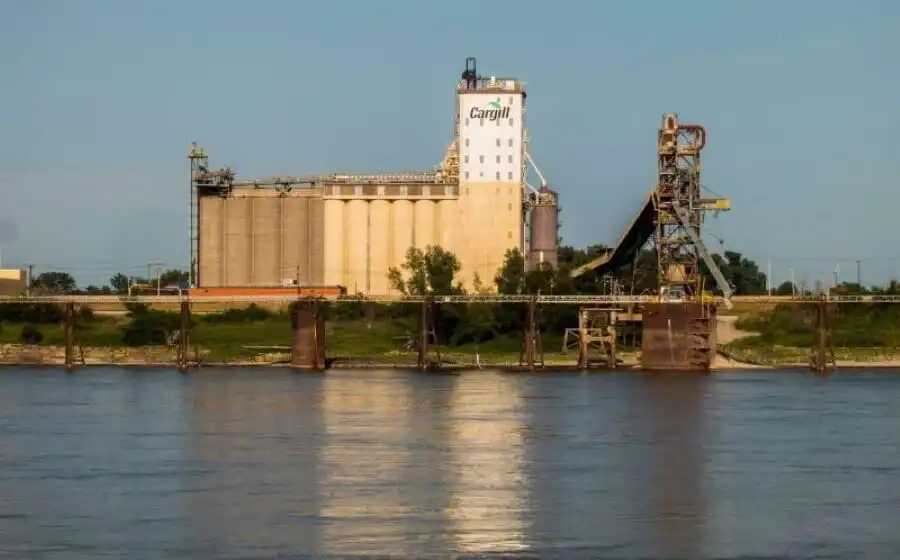 Cargill установит гигантские паруса на свои сухогрузы
