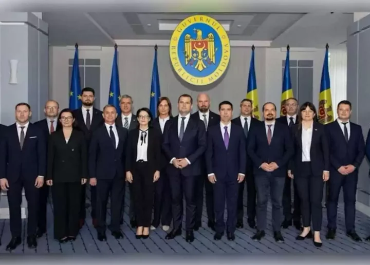 Guvernul Tofan a depus jurământul de învestire