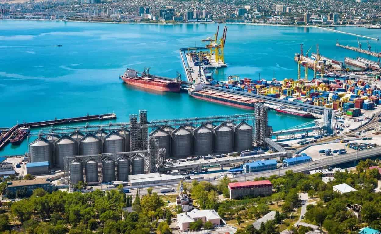 В порту Новороссийск прекращена перевалка зерновых